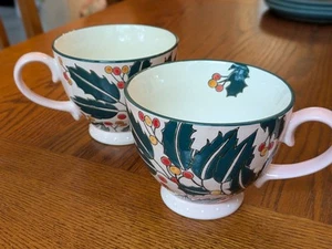 2 NEW World Market Pink & Green Holly Handpainted Footed Mugs Holiday Christmas - Picture 1 of 9