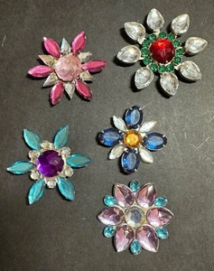 Plastic Cabochon Flower Refrigerator Magnets Set Of 5 - Picture 1 of 9