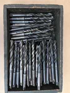 Lot of 100+ pcs! HSS Morse Tapered Shank Drills w/ Various Sizes. High Quality! - Picture 1 of 4