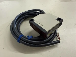 Interruptor fotoeléctrico Omron E3JK-5L-US - Imagen 1 de 4