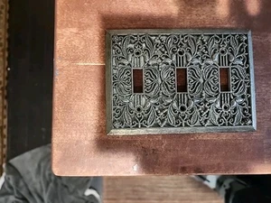 Vtg Brass Triple Light Switch Cover Hollywood Regency Floral Art Deco Wall Plate - Picture 1 of 11