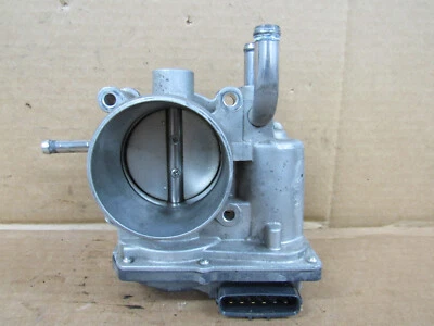 Conjunto de carrocería del acelerador Kia Rio 1.6 2012 2013 2014 2015 2016 2017 OEM 35100-2B300 Foto 1 de 4