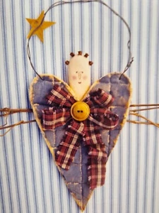 A Touch of Heart Wall Craft Sewing Pattern 146 Homebodies Primitive Decoration - Picture 1 of 5