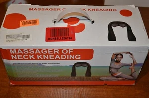 NEW OPEN BOX MASSAGER OF NECK KNEADING - NECK AND BACK MASSAGER - Picture 1 of 6