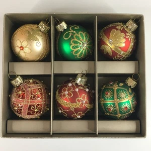 Pier 1 Caja de Adornos de Navidad de Vidrio Ornamentado 6 Adornados Brillo Rojo Verde Dorado - Imagen 1 de 24
