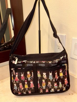 Cartera Bandolera Le SportSac Bunnies In Action Correa Ajustable Foto 1 de 4