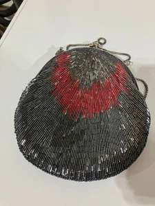 Bolso de noche vintage negro y rojo con cuentas herrajes-plateado y cierre de bloqueo de beso - Imagen 1 de 8