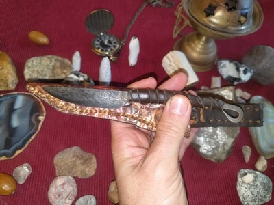 Handgeschmiedetes einzigartiges Damastmesser mit Scheide mit Kupfer beschlagen - Bild 1 von 4