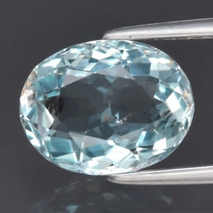 1.90ct 9.5x7.3mm VS Oval Natural Unheated Blue Aquamarine, Brazil - Picture 1 of 4