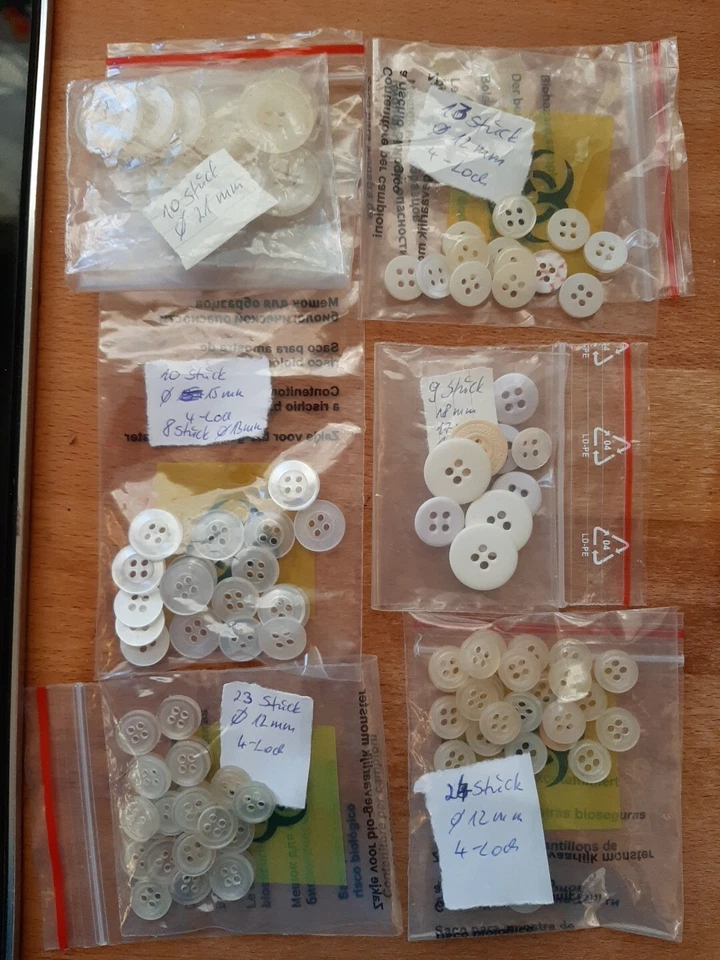 4-Loch Knöpfe für Hemden, Blusen usw. - Bild 1 von 4