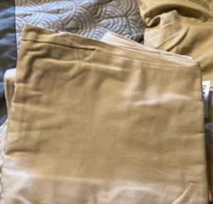 Old navy khaki pants women 14 misses PLEASE READ THE DESCRIPTION!!!!!! - Picture 1 of 3