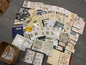 World stamps sorting box inc. unsold albums, stock books, sheets… 9.5kg #Lbx3 - Picture 1 of 23