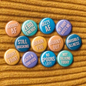 Set (12) lange COVID / unsichtbare Krankheit Pinback Buttons - KOSTENLOSER VERSAND! - Bild 1 von 4