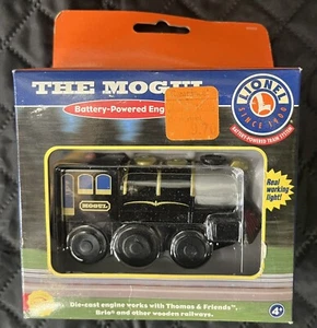 Lionel THE MOGUL Treno in metallo a batteria per Thomas Wood Railway - Foto 1 di 3