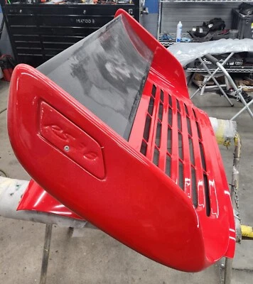  1986 PORSCHE 911 CARRERA REAR ENGINE LID COVER W/ WING RED NICE CONDITION  - Image 1 of 4