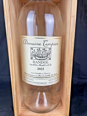 Botella vacía Double Magnum. Domaine Tempier. Vino rosado.  Bandolera Francia. con caja Foto 1 de 4