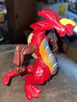 Figura de acción Sega Red Dragon Bakugan Spin Master 4" McDonald's Toy 2009 Foto 1 de 4
