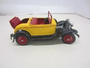 De colección Hubley 1931 Ford Roadster Modelo A Die-Cast Metal Modelo Coche Kit CONSTRUIDO - Imagen 1 de 10