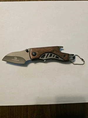 Navaja de bolsillo Doom Blade Wharncliffe, ¡nunca usada!! Foto 1 de 4