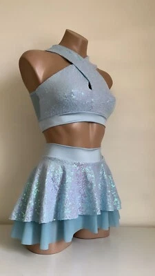 Schminke 🍥 Conjunto de pole dance etéreo ropa de polo lentejuelas malla falda y top ojo de cerradura Foto 1 de 4