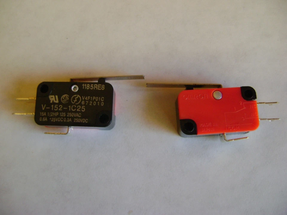 MICRO INTERRUPTOR OMRON V-152-1C25 HECHO EN JAPÓN DR51 Foto 1 de 1