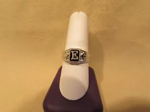 Anillo de plata esterlina inicial "E" para niño/dedo pequeño con piedra de ónix genuina - Imagen 1 de 9