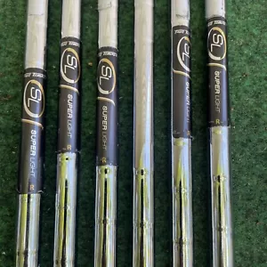 6 Stück True Temper SL Super Light REGULAR Flex Eisenschaft Set 34" - 37,25" .370 Spitze - Bild 1 von 9