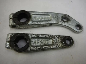 JUEGO BRAZO DE DIRECCIÓN EXTERIOR IZQUIERDO DERECHO YAMAHA ENTICER ET250 ET 250 1978-90 A26-8 - Imagen 1 de 2