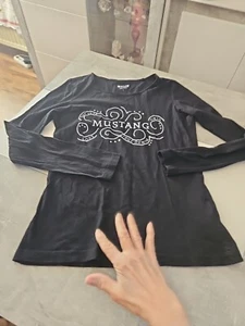 Damen Shirt Mustang Gr. S schwarz mit weißen Aufdruck 100% Baumwolle - Bild 1 von 2