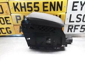 VOLKSWAGEN GOLF MK6 2.0 TDI 2009 MITTELKONSOLE ARMLEHNE 1K5864251 - Bild 1 von 3