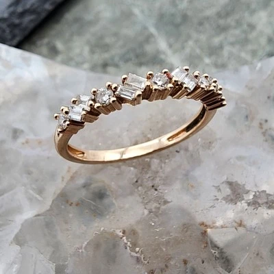 14k .585 Rose Gold .18 ctw Diamond Baguette Round Eternity Sz 7.25 Ring Au 25106 - Image 1 of 4