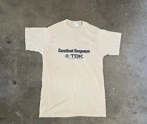Camiseta Grande Vintage Años 80 Calidad TDK Cinta de Grabación Cassette Promo Ched Delgada - Imagen 1 de 6