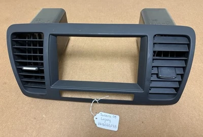 06 07 08 09 Subaru Legacy & Outback painel central acabamento de navegação e aberturas 66060AG07B - Imagem 1 de 4