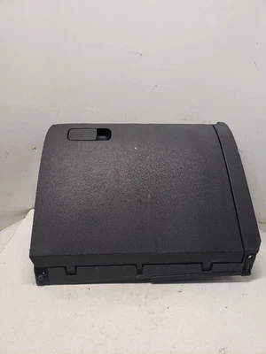 JETTA     2014 Glove Box 1434722 - Image 1 of 4