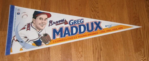 1990's BRAVES Greg Maddux 4X CY YOUING pennant Atlanta 1992 1993 1994 1995 Cover