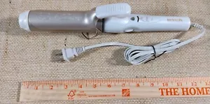 Revlon Perfect Heat Triple Ceramic Curling Iron 1 1/2 Inch Barrel RV050 - Picture 1 of 6