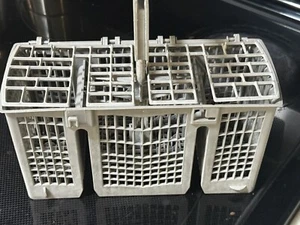 Bosch Dishwasher she55c05uc cutlery basket - Picture 1 of 7