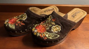 Zoccolo vintage Mudd donna 7,5 plateau grosso marrone gioiello Y2K anni 90 scarpa pantera - Foto 1 di 6