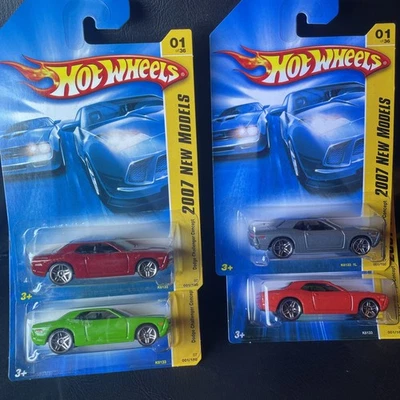 Hot Wheels 2007/001 - Factory Sealed - Lot of 4 - Dodge Challenger Concept /K5 Foto 1 de 4