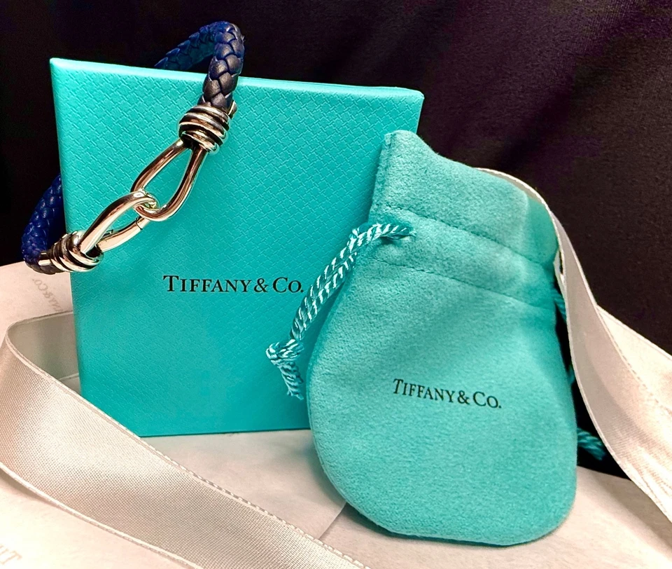Tiffany & Co Paloma Picasso Men’s Leather Knot Bracelet 8" Sterling Silver Navy - Image 1 of 4