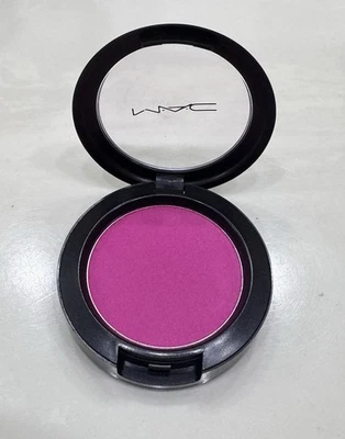 MAC Cosmetics HER BLOOMING CHEEK Satin Powder Blush Discontinued  BRAND NEW!! - Image 1 of 3