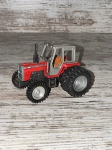 1/64 Scale Massey Ferguson 699 4wd Tractor Light Custom Duals Ertl - Picture 1 of 13