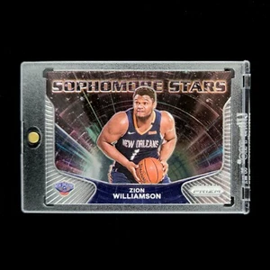 Zion Williamson 🌟🌟- 2020-21 NBA Prizm Sophomore Stars Insert 2nd year Card #3 - Picture 1 of 2