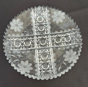 Vintage American Brilliant Cut Crystal Frosted Daisy Pattern Flowers Dish 7” - Picture 1 of 4