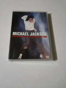 MICHAEL JACKSON "LIVE IN BUCAREST THE DANGEROUS TOUR" DVD COMO NUEVO - Picture 1 of 2