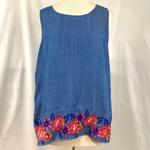 TOMMY BAHAMA Lyocell Chambray Blue Denim Bright Floral Embroidered Tank Women L - Picture 1 of 7