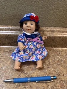 Vintage Gi Go Expressions Baby Puppen Gi-Go Sitzsack Palmenfreunde 8 Zoll lustige Gesichter blau - Bild 1 von 4