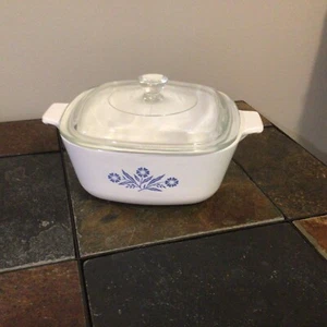 VTG CORNING WARE BLUE CORNFLOWER 1 1/2QT(P-1 1/2 +LID) - Picture 1 of 2