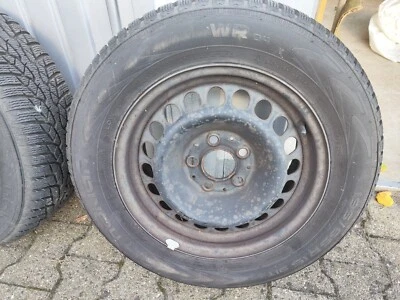 Winterreifen 195 65 R15 mit Felgen - Bild 1 von 4