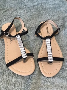 Sandals Ladies Toe Post Elizabeth Shelton Black/Diamonte Size 8 Brand New - Picture 1 of 4